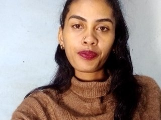 MiaTsoa's Live Webcam