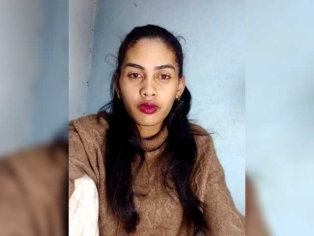 MiaTsoa live cam on BongaCams