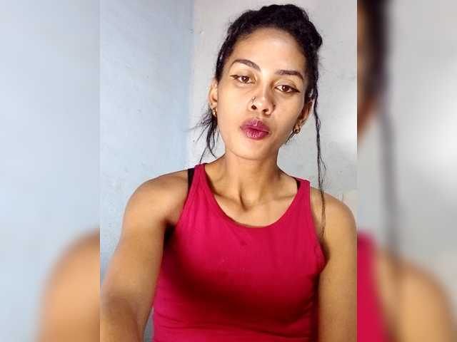 miatsoa live sex show