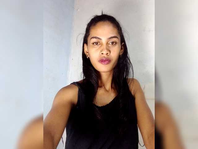 MiaTsoa live cam on BongaCams