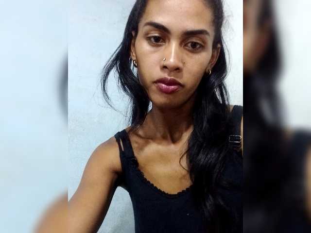 MiaTsoa live cam on BongaCams