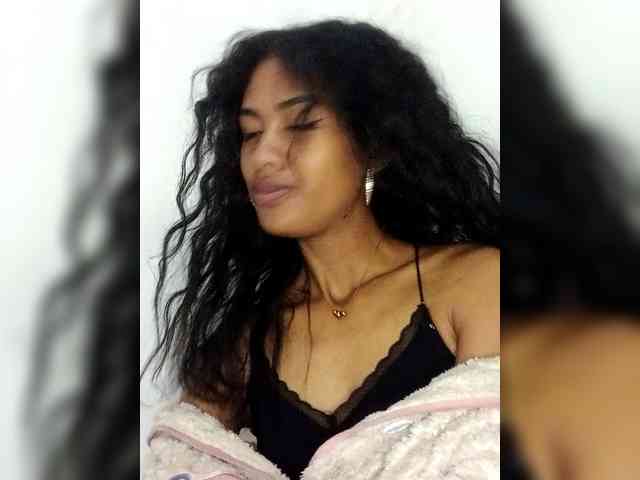MiaTsoa webcam