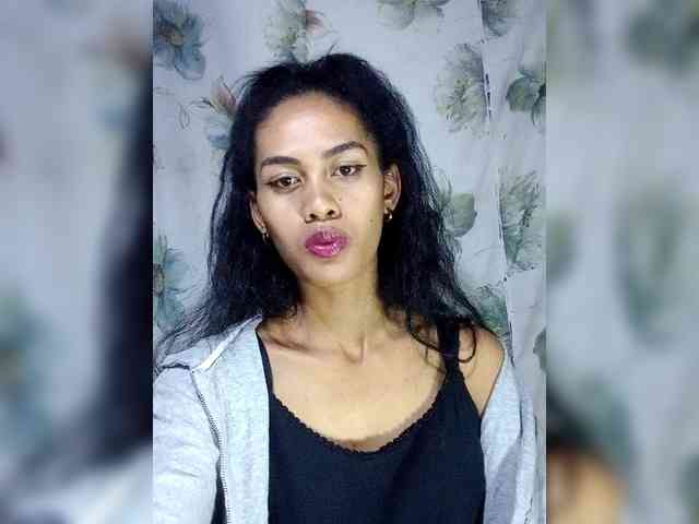 MiaTsoa webcam
