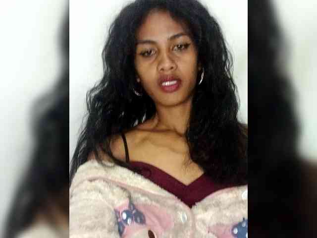 MiaTsoa webcam