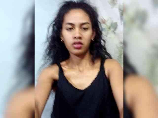 MiaTsoa webcam
