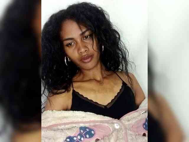 MiaTsoa webcam
