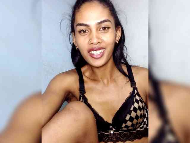 MiaTsoa webcam