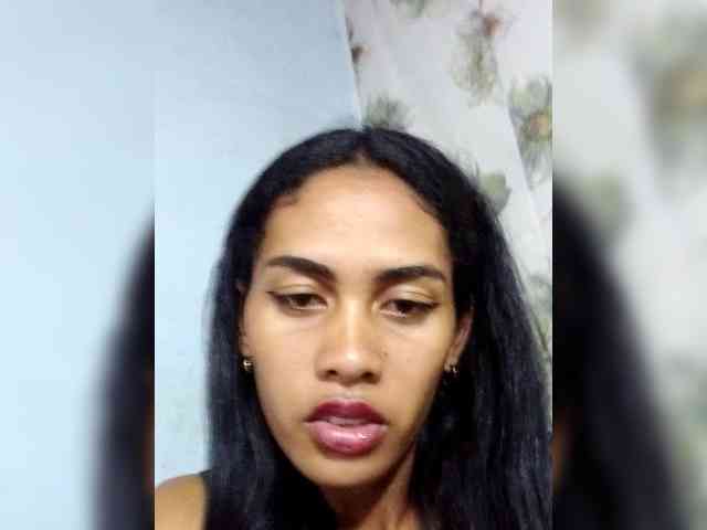 MiaTsoa webcam