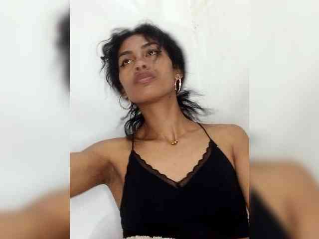 MiaTsoa webcam