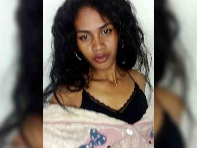 MiaTsoa webcam