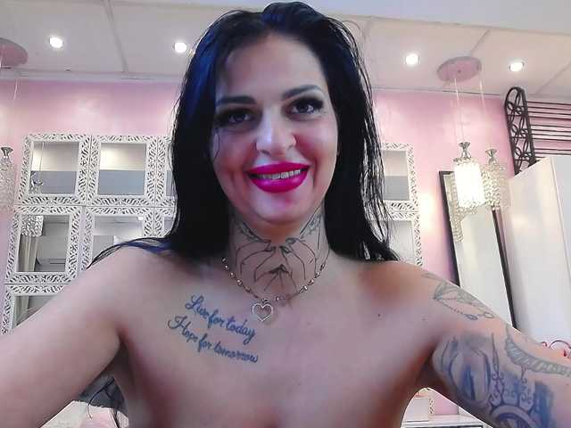 Kalystra live webcam show