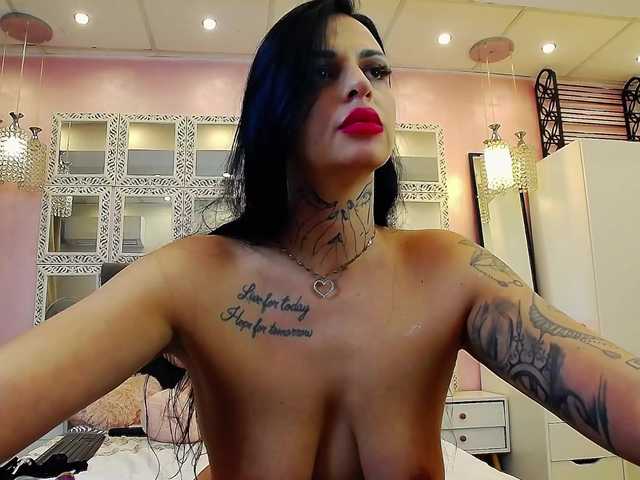 Kalystra live cam on BongaCams