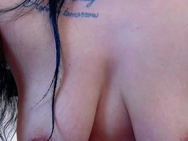 Kalystra live cam on BongaCams