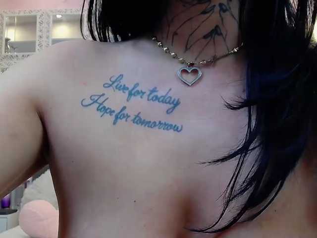 Kalystra live cam on BongaCams