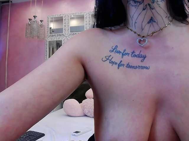 Kalystra live cam