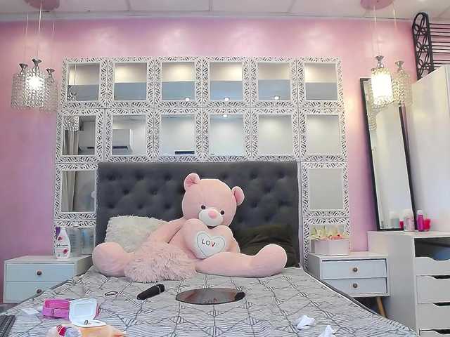 Kalystra live webcam show