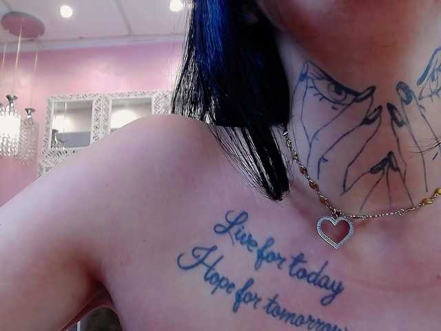 Kalystra live cam on BongaCams
