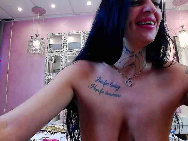 Kalystra Live Webcam on BongaCams