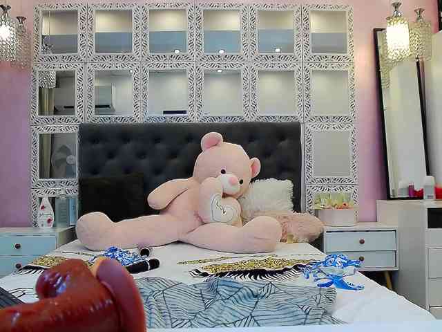 Kalystra Live Webcam on BongaCams