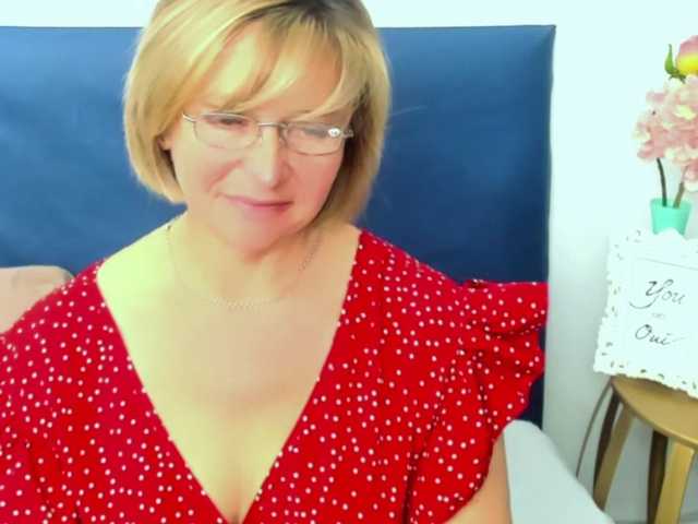 MarieneMature live cam