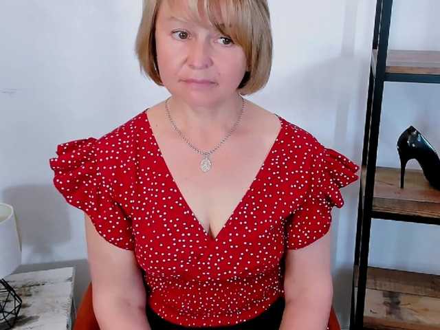 MarieneMature live cam on BongaCams