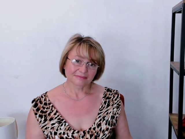 MarieneMature live cam on BongaCams