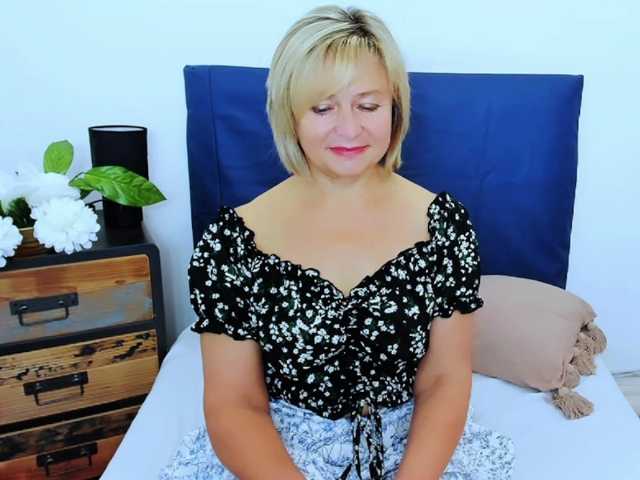 MarieneMature live cam