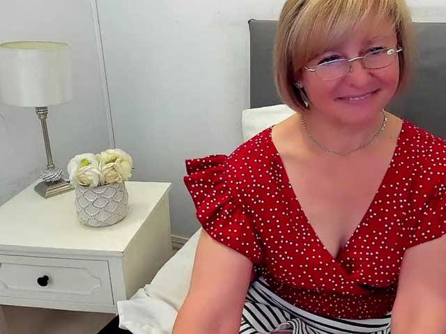 MarieneMature live cam