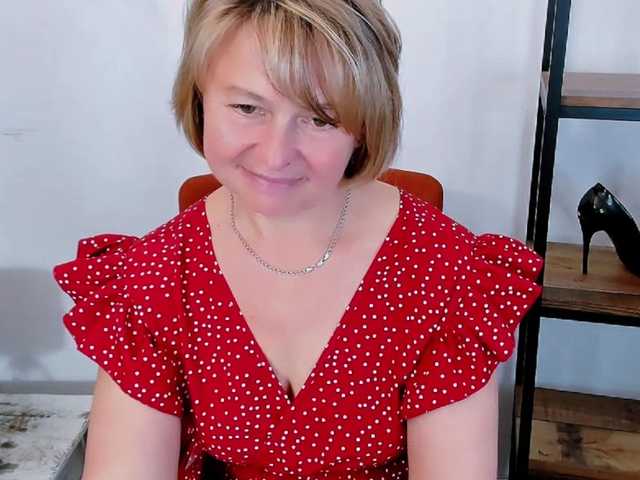 MarieneMature live cam on BongaCams