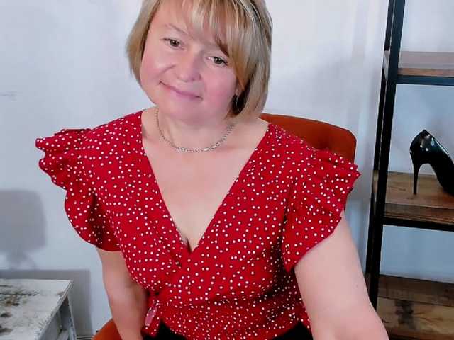 MarieneMature live cam on BongaCams