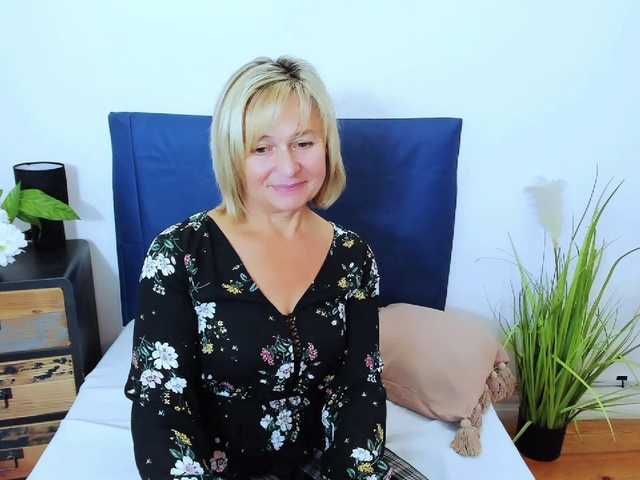 MarieneMature