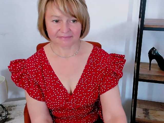 MarieneMature live cam on BongaCams