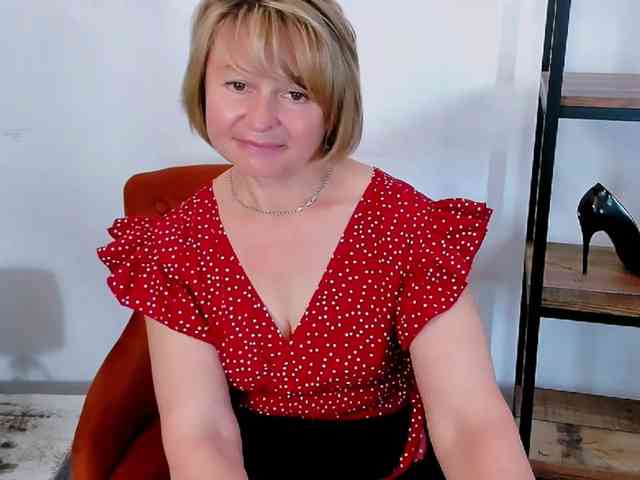 MarieneMature webcam