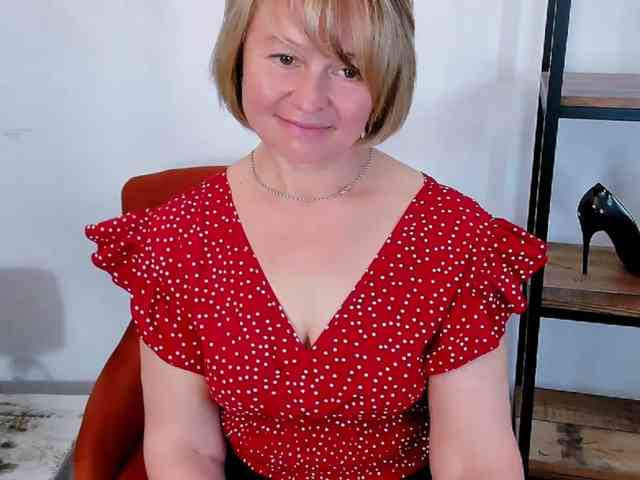 MarieneMature webcam