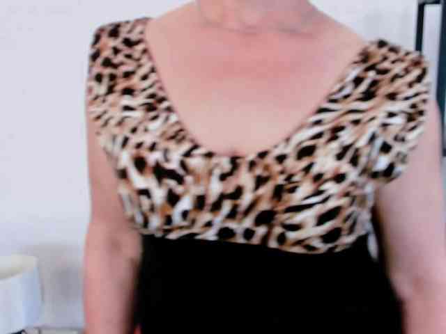 MarieneMature webcam