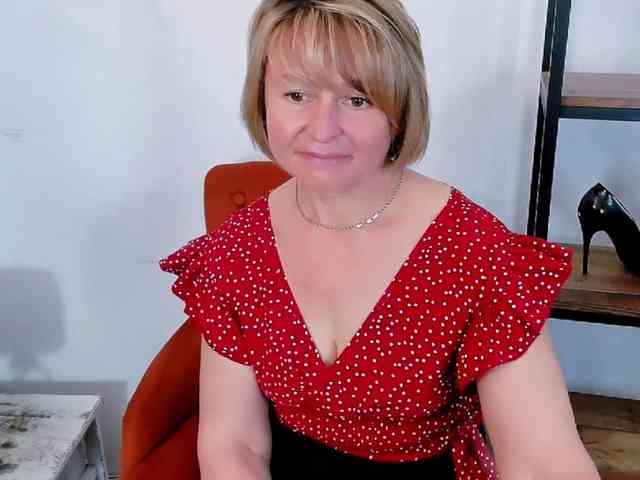 MarieneMature webcam