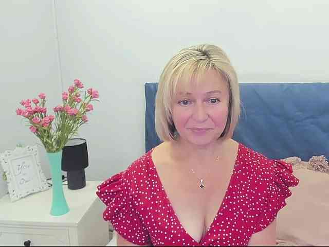 MarieneMature MarieneMature