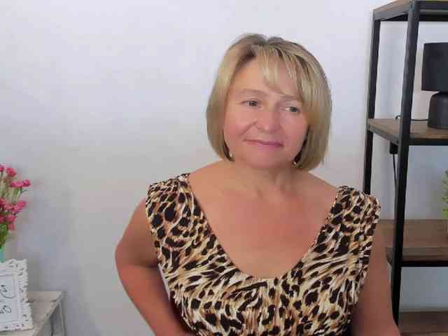 MarieneMature Sex Cam Show