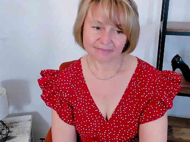 MarieneMature webcam