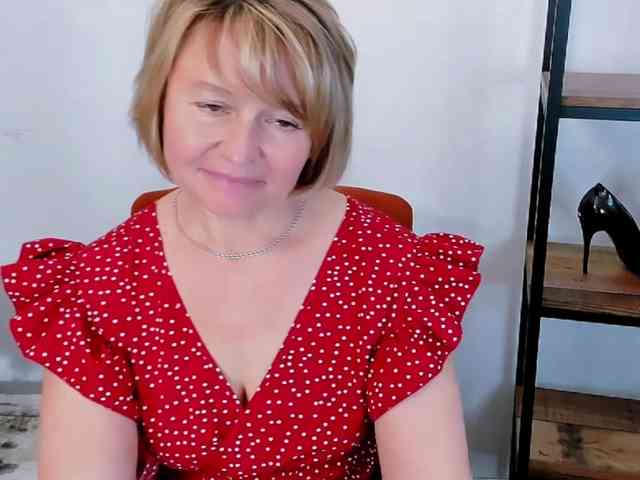 MarieneMature webcam
