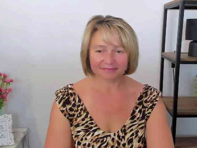 MarieneMature webcam