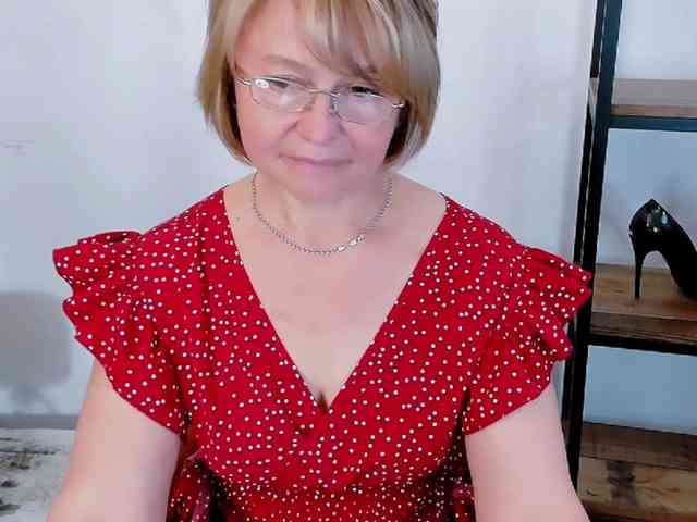 MarieneMature webcam