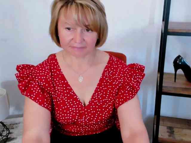MarieneMature webcam