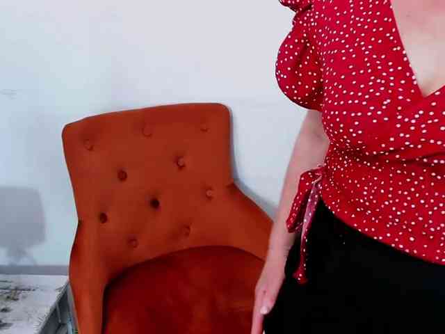 MarieneMature webcam