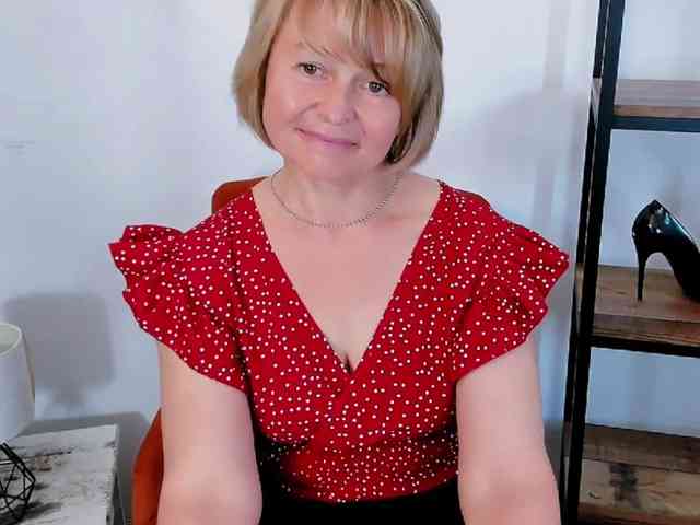 MarieneMature webcam
