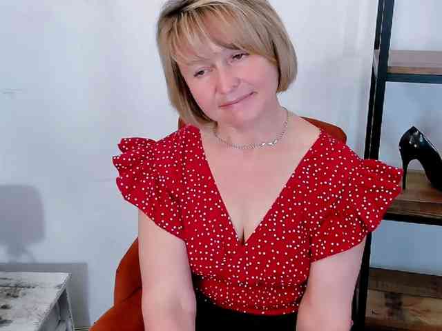 MarieneMature webcam