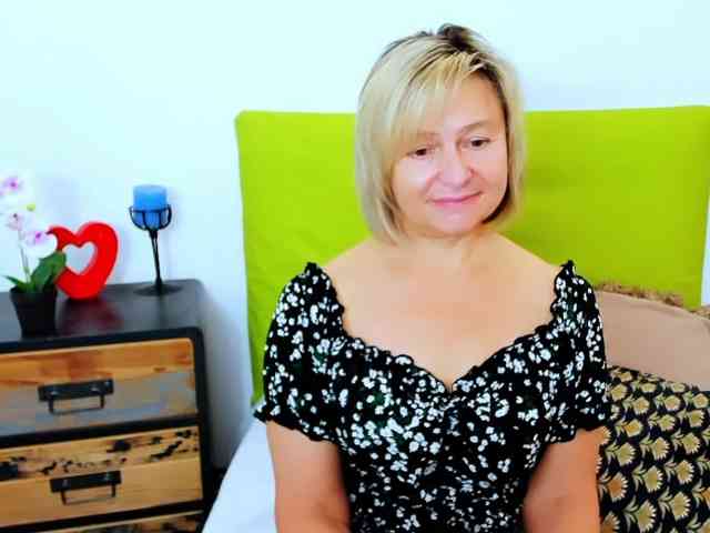 marienemature's live room