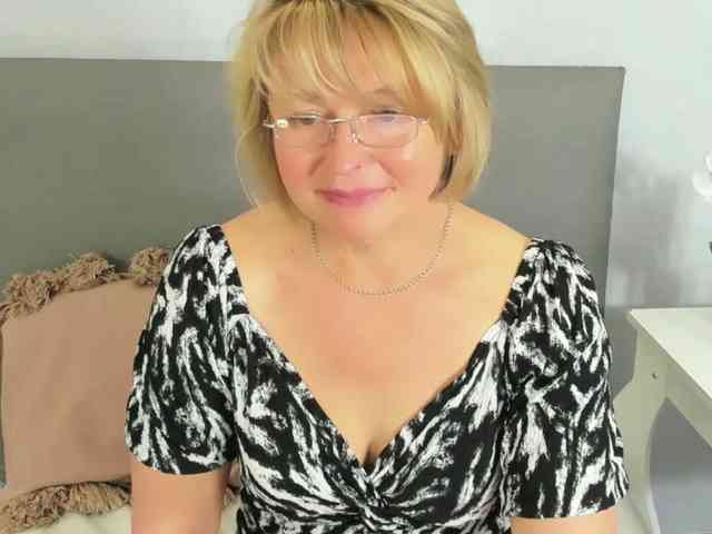 MarieneMature