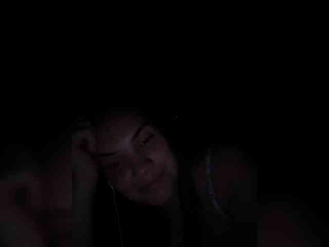 -SsssTERLyyaaDb- webcam