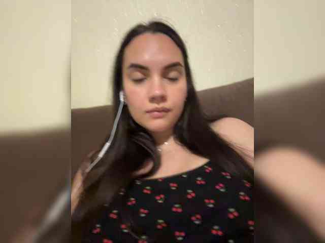 -SsssTERLyyaaDb- webcam